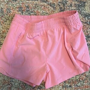 Athleta Girl Heart the Hustle 2.5" Short Size 12